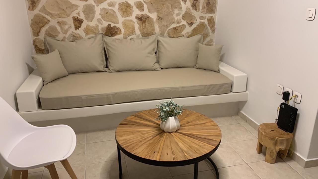 Aotes Apartment Naxos City Екстериор снимка